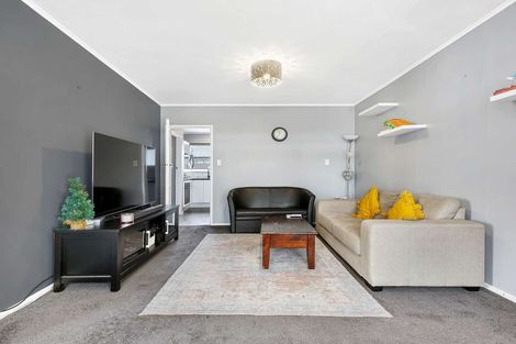 Photo of property in 2/608 Heretaunga Street East, Parkvale, Hastings, 4122