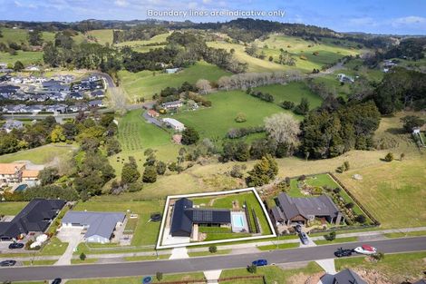 Photo of property in 114 Solan Drive, Waimauku, 0812