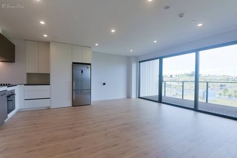 Photo of property in 405/3 Kaipiho Lane, Albany, Auckland, 0632