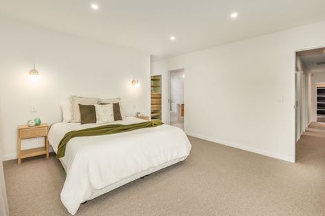 Photo of property in 15 Kaiwaru Place, Waikanae, 5036