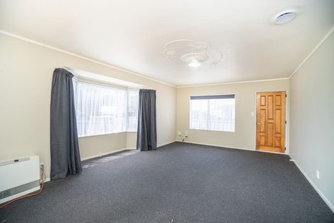 Photo of property in 25 Dalfield Place, Highbury, Palmerston North, 4412