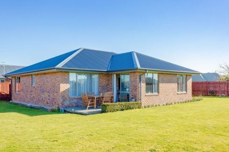 Photo of property in 1 Wheatsheaf Drive, Leeston, 7632