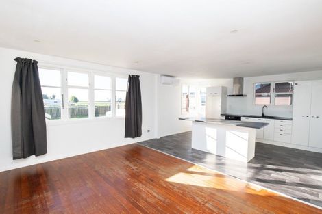 Photo of property in 685 State Highway 25, Waitakaruru, Thames, 3576