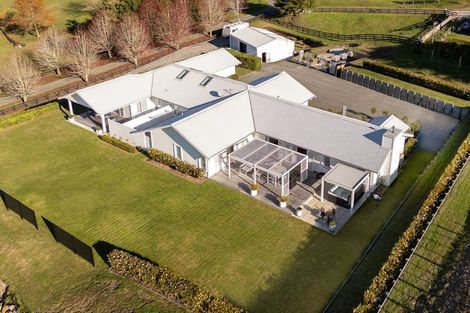 Photo of property in 2/21 Highland Drive, Acacia Bay, Taupo, 3385