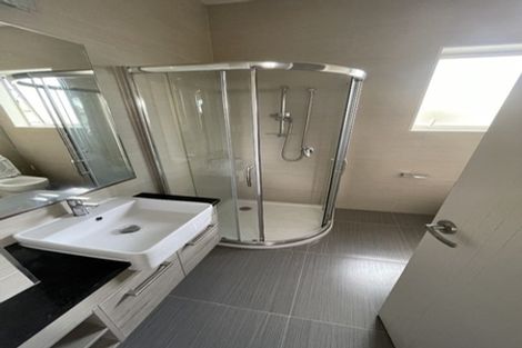 Photo of property in 5 Charlestown Drive, Flat Bush, Auckland, 2019