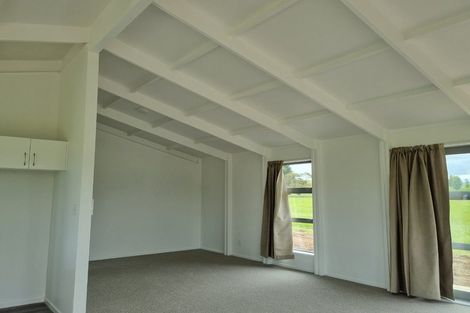 Photo of property in 968 Kahutara Road, Kahutara, 5771