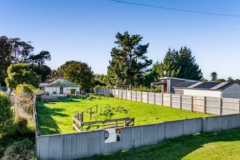 Photo of property in 40 Bear Street, Waverley, 4510