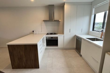 Photo of property in 21 Orona Place, Takanini, 2112