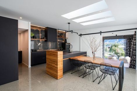 Photo of property in 9 Matipo Street, Wanaka, 9305