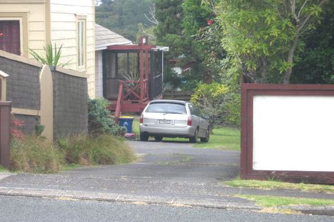 Photo of property in 1/22 Roberts Road, Glenfield, Auckland, 0629