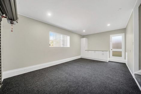Photo of property in 3a James Road, Manurewa, Auckland, 2102