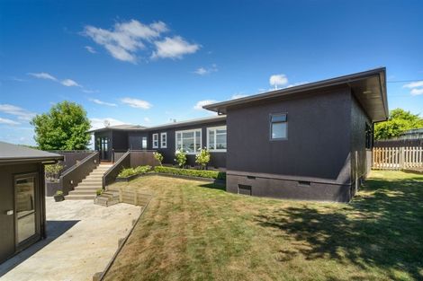 Photo of property in 25 Haggitt Street, Feilding, 4702