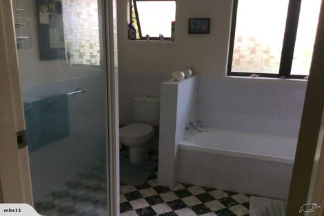 Photo of property in 8a Sutherland Avenue, Mount Maunganui, 3116