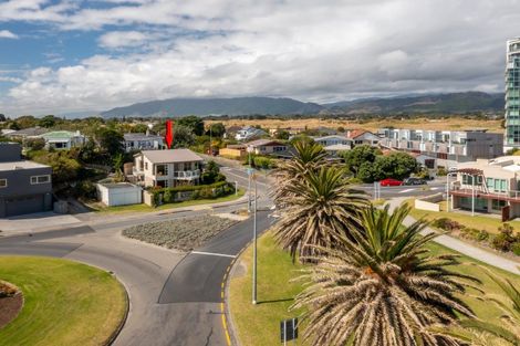 Photo of property in 3 Golf Road, Paraparaumu Beach, Paraparaumu, 5032