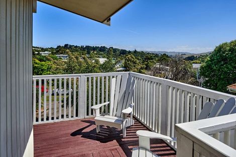 Photo of property in 16 Transom Close, Whitby, Porirua, 5024