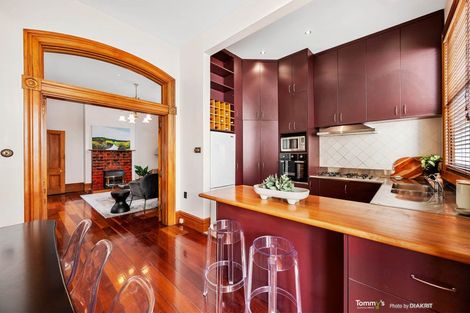 Photo of property in 46 Roxburgh Street, Mount Victoria, Wellington, 6011