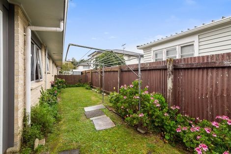 Photo of property in 2/19 James Road, Manurewa, Auckland, 2102
