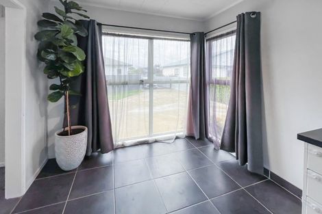 Photo of property in 803a Avenue Road East, Parkvale, Hastings, 4122