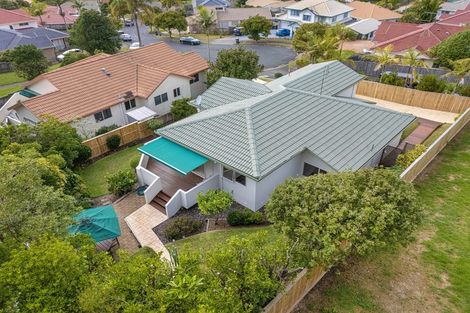 Photo of property in 29 Westminster Gardens, Unsworth Heights, Auckland, 0632