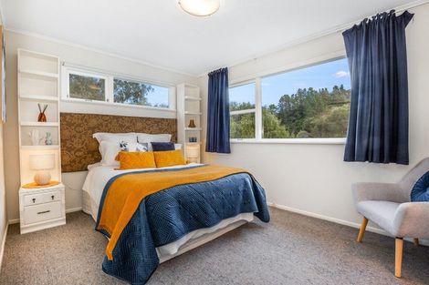 Photo of property in 83 Bird Grove, Stokes Valley, Lower Hutt, 5019