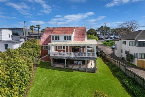 Photo of property in 47 Forrest Hill Road, Milford, Auckland, 0620