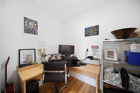 Photo of property in 4 Pike Place, Mangere East, Auckland, 2024