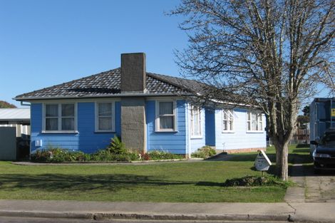 Photo of property in 35 President Avenue, Papakura, 2110