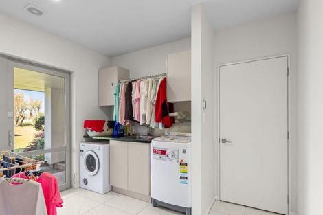 Photo of property in 92 Hodgens Road, Prebbleton, 7676