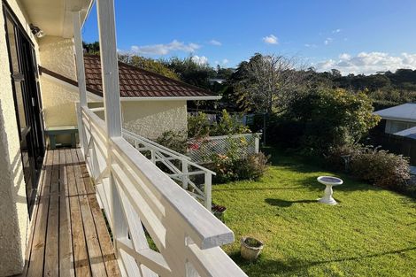 Photo of property in 4 Rae Road, Campbells Bay, Auckland, 0620
