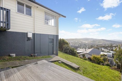 Photo of property in 63 Ruskin Road, Newlands, Wellington, 6037