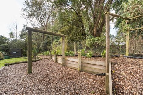 Photo of property in 140 Aokautere Drive, Fitzherbert, Palmerston North, 4410