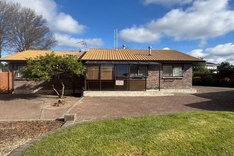 Photo of property in 16 Palmer Place, Parkvale, Hastings, 4122