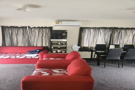 Photo of property in 6 Clark Street, Manurewa, Auckland, 2102