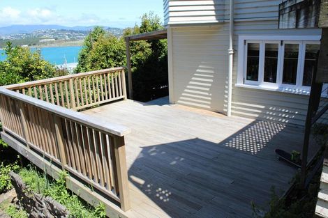Photo of property in 85 Overtoun Terrace, Hataitai, Wellington, 6021