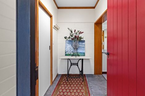 Photo of property in 33 Margaret Avenue, Havelock North, 4130
