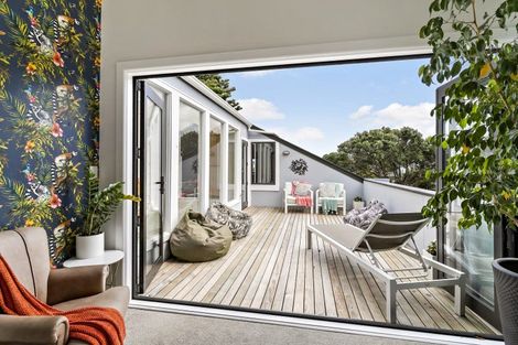 Photo of property in 223 Muritai Road, Eastbourne, Lower Hutt, 5013