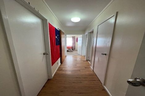 Photo of property in 23 Beaufort Place, Papatoetoe, Auckland, 2025