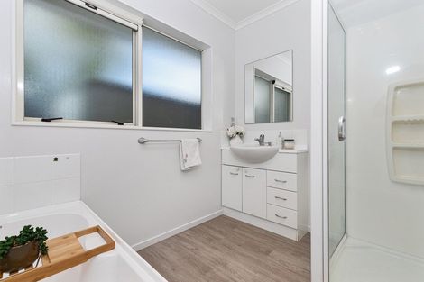 Photo of property in 4 Gracefield Place, Huntington, Hamilton, 3210