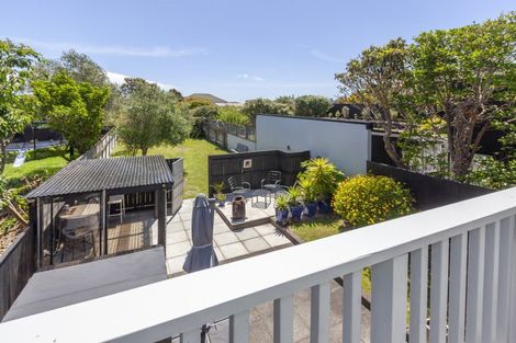 Photo of property in 83b Golf Road, Paraparaumu Beach, Paraparaumu, 5032