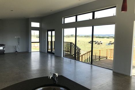 Photo of property in 128 Amesbury Road, Sefton, Rangiora, 7477