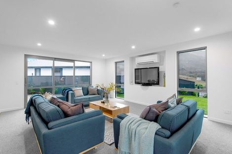 Photo of property in 5 Tapley Close, Halfway Bush, Dunedin, 9010