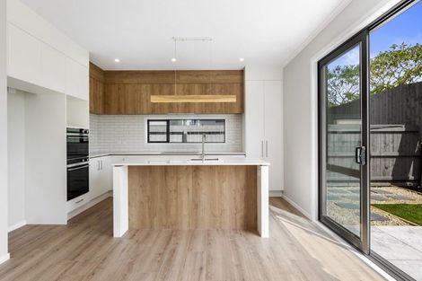 Photo of property in 18 Oyster Drive, Whenuapai, 0618