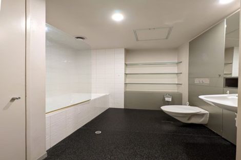 Photo of property in Gerondis Bldg Apartments, 305/60 Willis Street, Wellington Central, Wellington, 6011