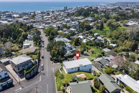 Photo of property in 5 Barrett Road, Spotswood, New Plymouth, 4310