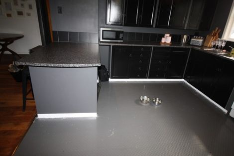 Photo of property in 10 Fairs Road, Milson, Palmerston North, 4414