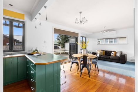 Photo of property in 49 Haydon Street, Roslyn, Palmerston North, 4414