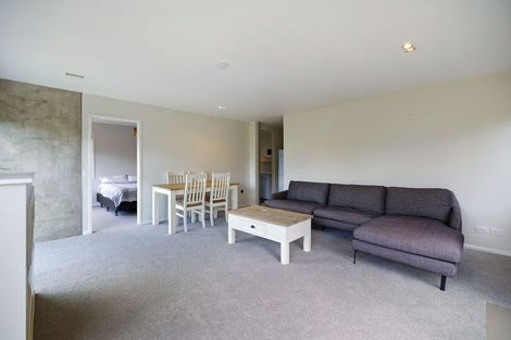 Photo of property in 40 Dart Place, Fernhill, Queenstown, 9300