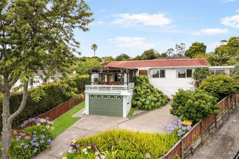 Photo of property in 124 Awaruku Road, Torbay, Auckland, 0630