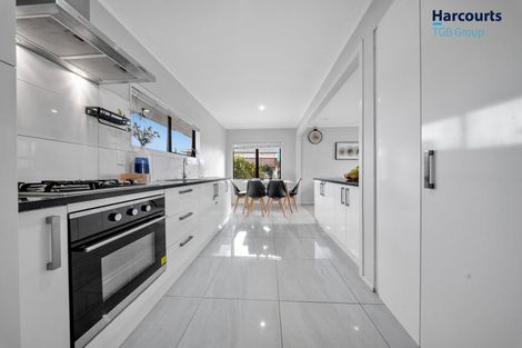 Photo of property in 67 Manuroa Road, Takanini, 2112