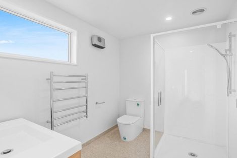 Photo of property in 8/24 Dampier Street, Woolston, Christchurch, 8023